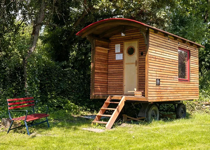 Hinterland Hostel